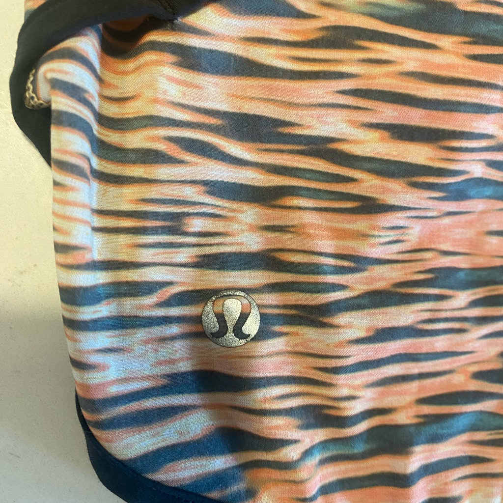 Lululemon Multicolor Patterned Top